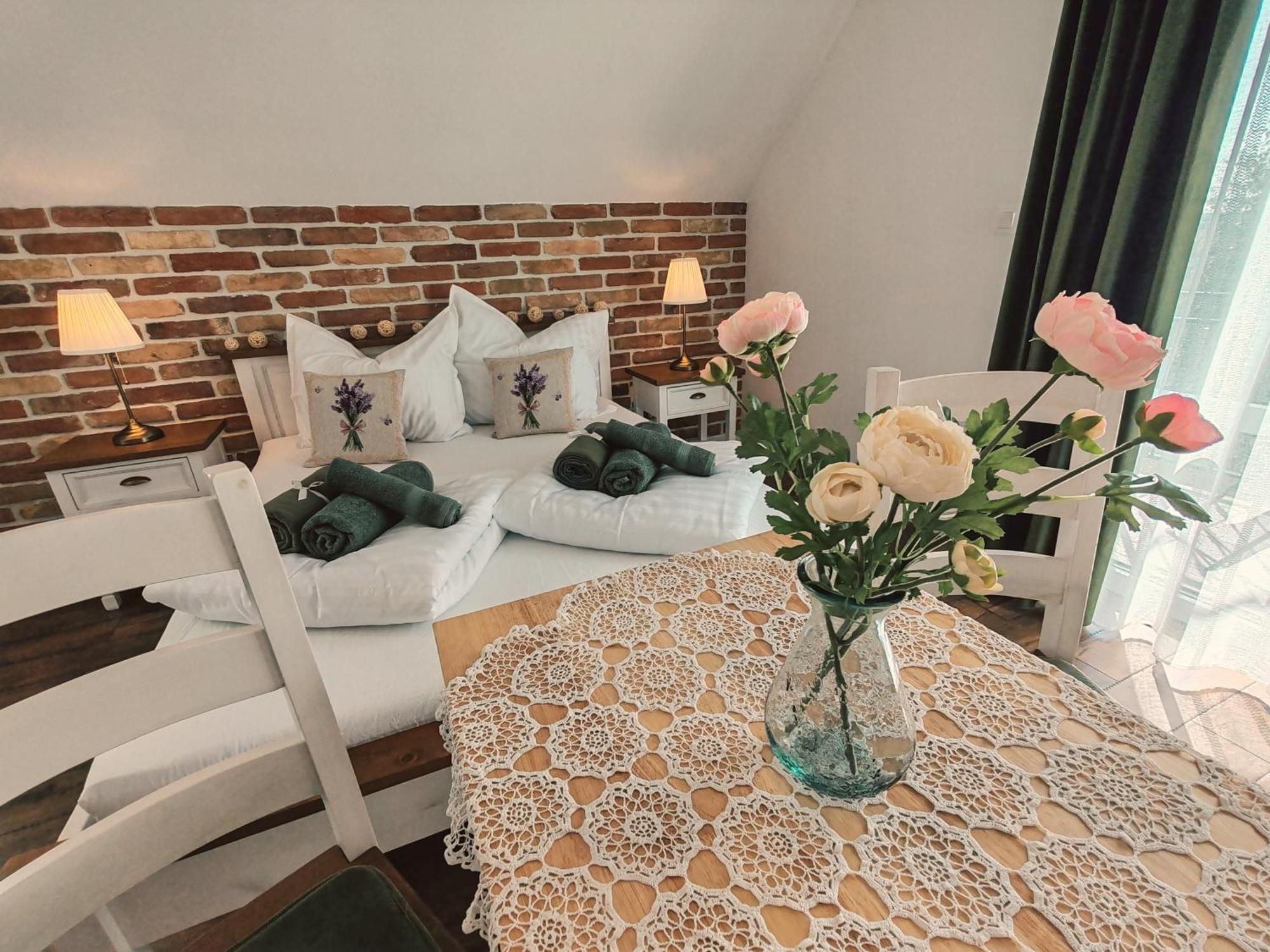 Elisoria Superiors Hotel Cserszegtomaj Bagian luar foto